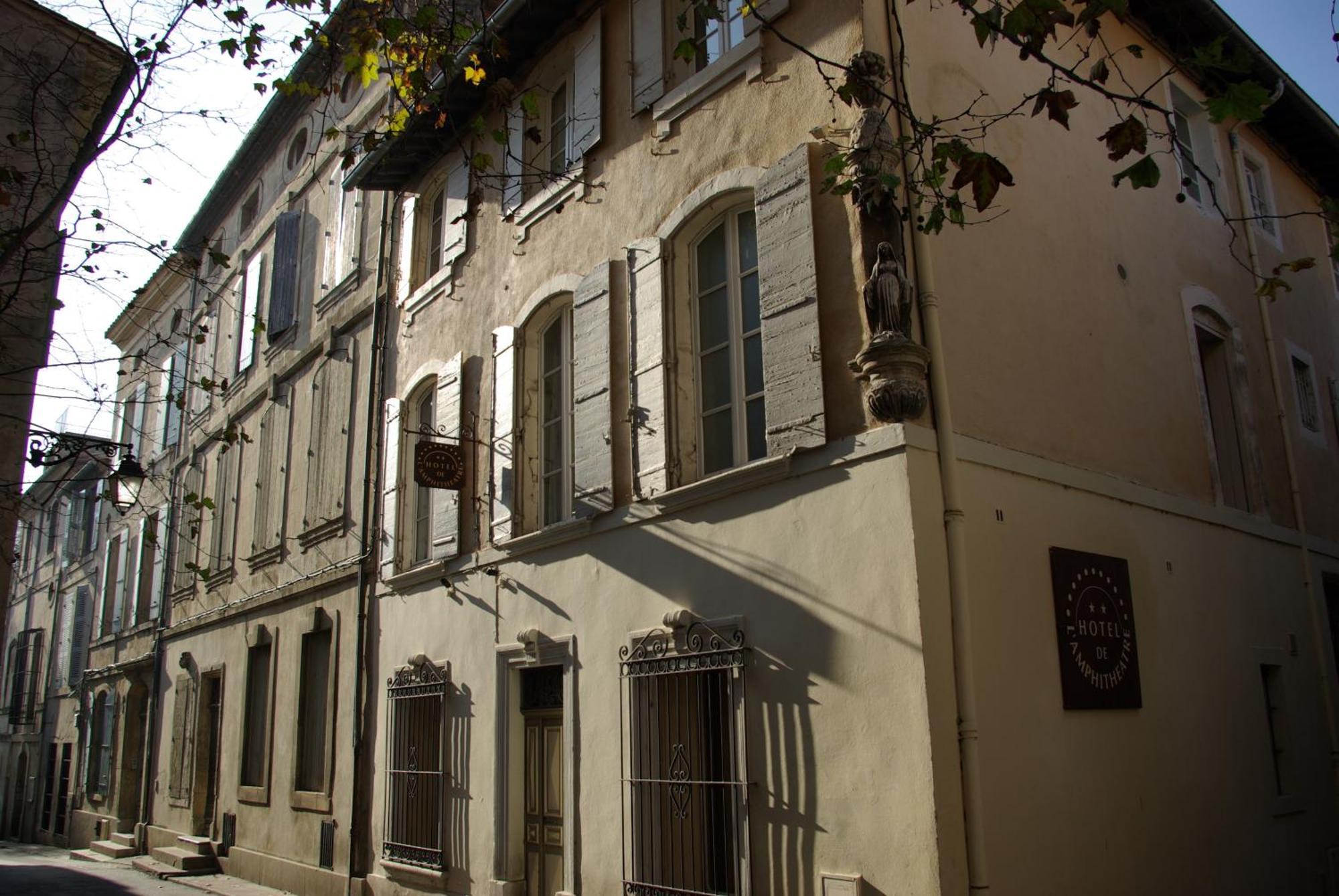 Hotel Amphitheatre Arles Zewnętrze zdjęcie