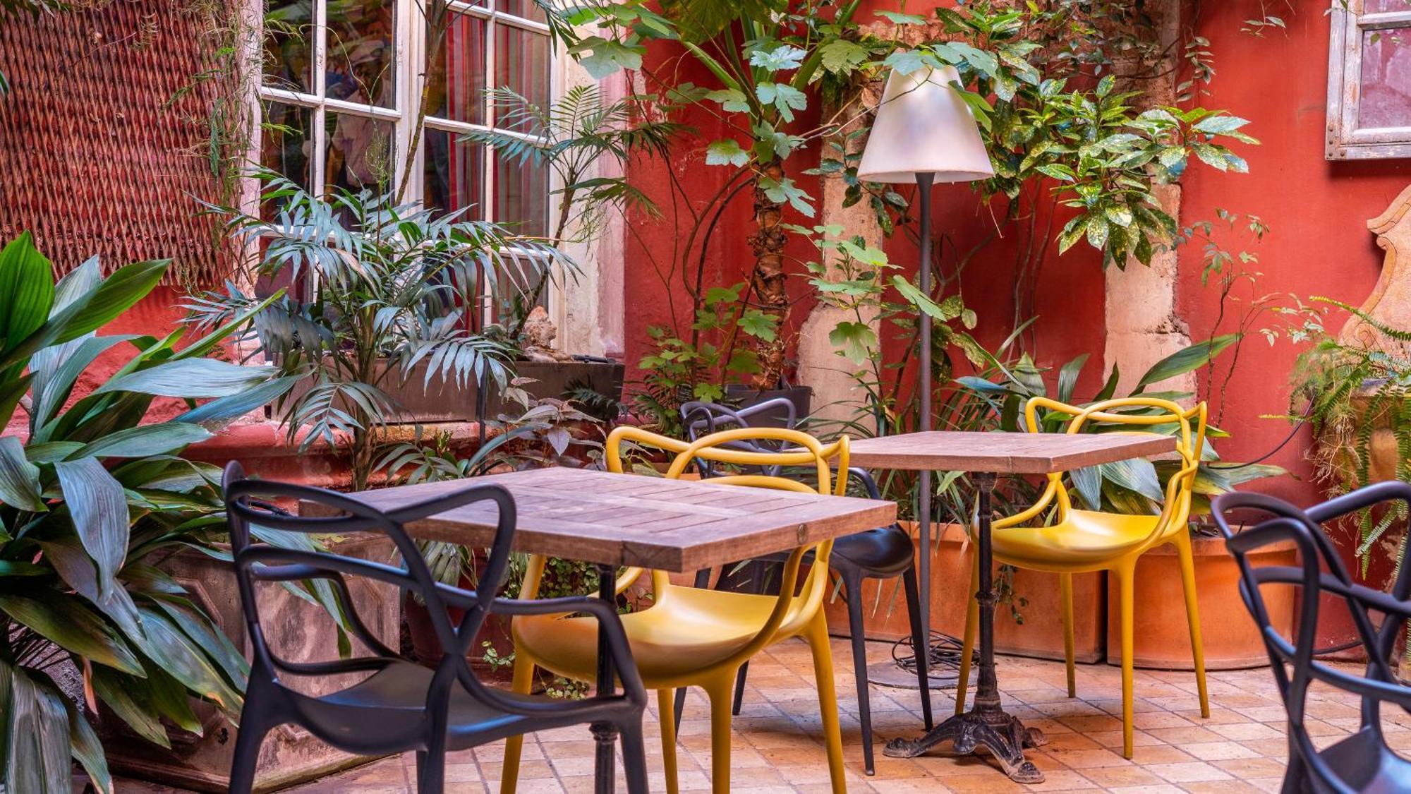 Hotel Amphitheatre Arles Zewnętrze zdjęcie
