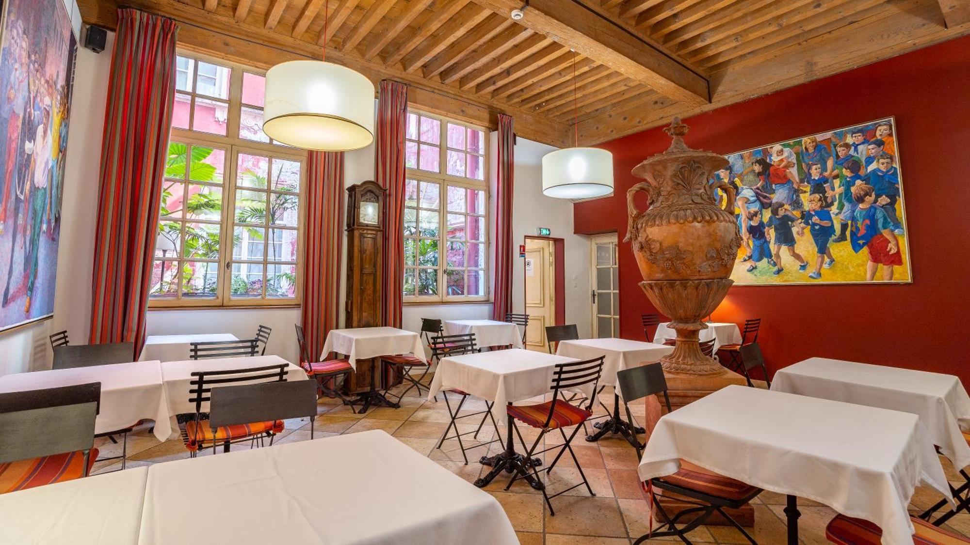Hotel Amphitheatre Arles Zewnętrze zdjęcie